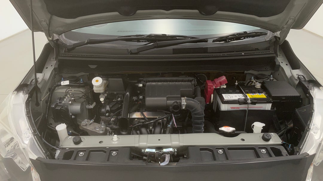 Open Bonnet (Engine)