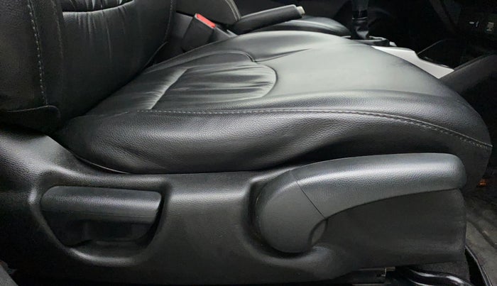2018 Honda WR-V 1.2L I-VTEC VX MT, Petrol, Manual, 44,905 km, Driver Side Adjustment Panel