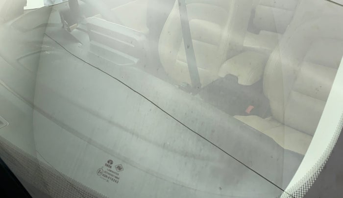 2021 Tata Safari XZ PLUS, Diesel, Manual, 53,058 km, Front windshield - Minor spot on windshield