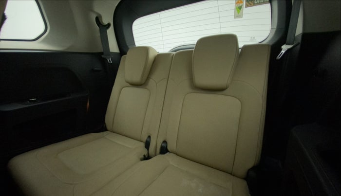 2021 Tata Safari XZ PLUS, Diesel, Manual, 53,058 km, Third Seat Row ( optional )