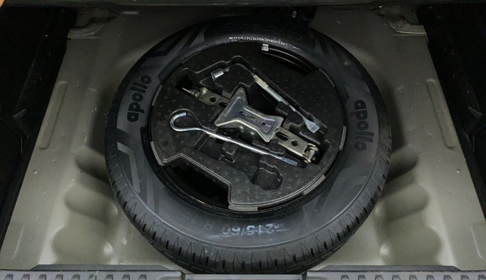 2021 Toyota URBAN CRUISER PREMIUM MT, Petrol, Manual, 15,976 km, Spare Tyre