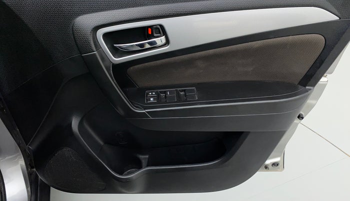 2021 Toyota URBAN CRUISER PREMIUM MT, Petrol, Manual, 15,976 km, Driver Side Door Panels Control