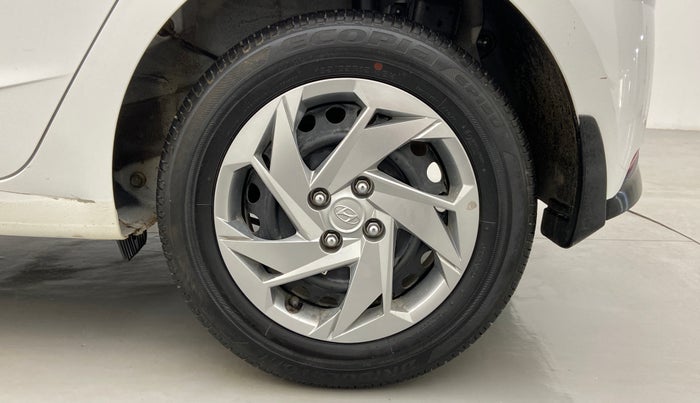 2021 Hyundai NEW I20 MAGNA 1.5 MT, Diesel, Manual, 11,726 km, Left Rear Wheel