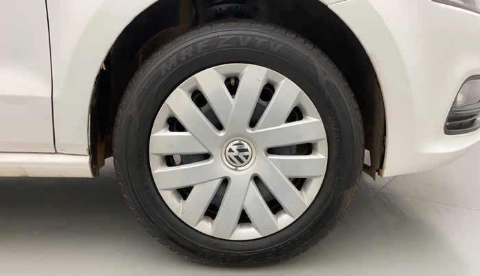 2019 Volkswagen Polo COMFORTLINE 1.0L MPI, Petrol, Manual, 68,399 km, Right Front Wheel