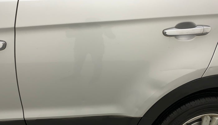 2016 Hyundai Creta SX PLUS 1.6 PETROL, Petrol, Manual, 1,22,276 km, Rear left door - Slightly dented