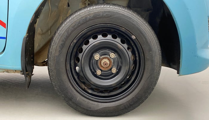 2015 Datsun Go T(O), Petrol, Manual, 39,169 km, Right Front Wheel