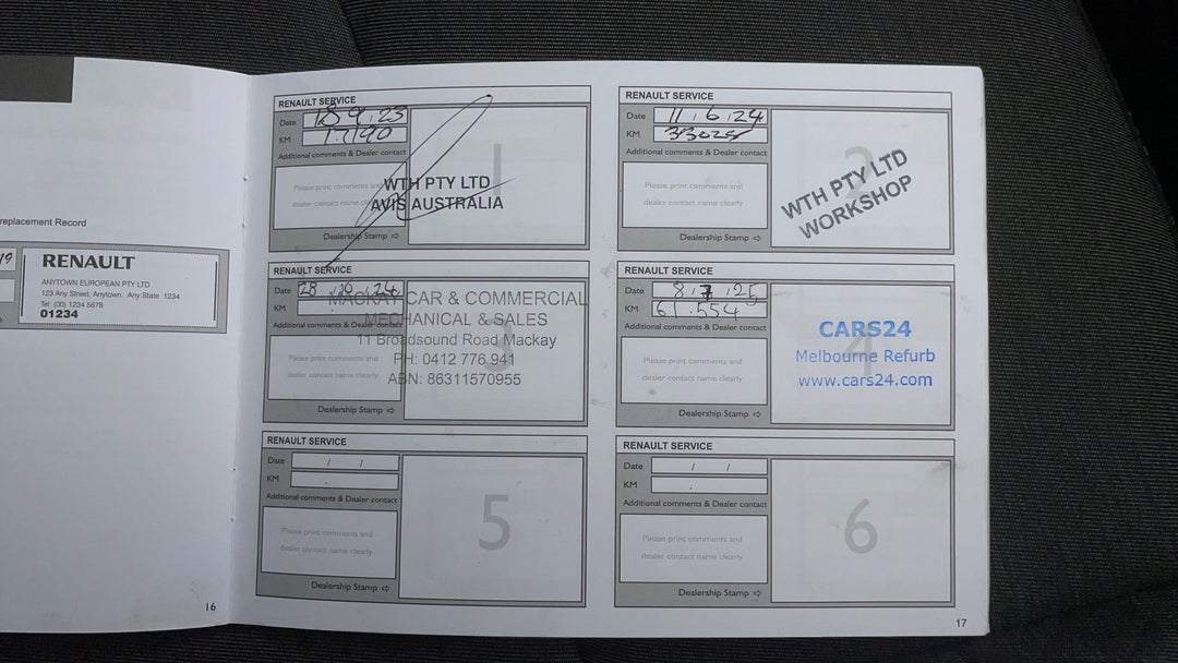 2022 Renault Captur Zen, Automatic, 61558 km, Service History