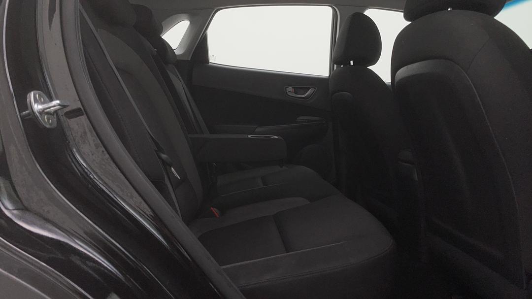 2020 Hyundai Kona Active (fwd), Automatic, 120262 km, Right Side Rear Door Cabin View