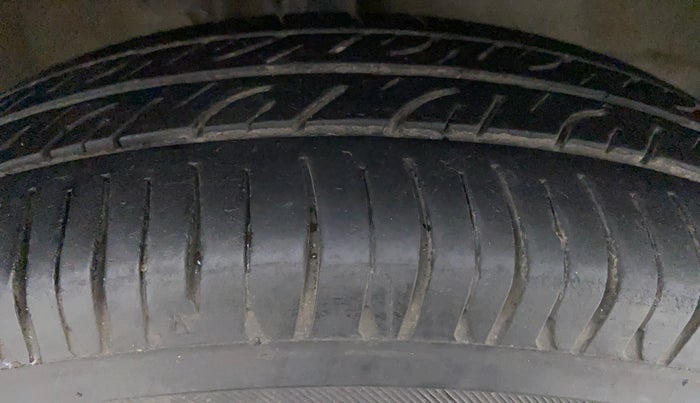 2017 Maruti Wagon R 1.0 LXI CNG, CNG, Manual, 50,351 km, Right Rear Tyre Tread