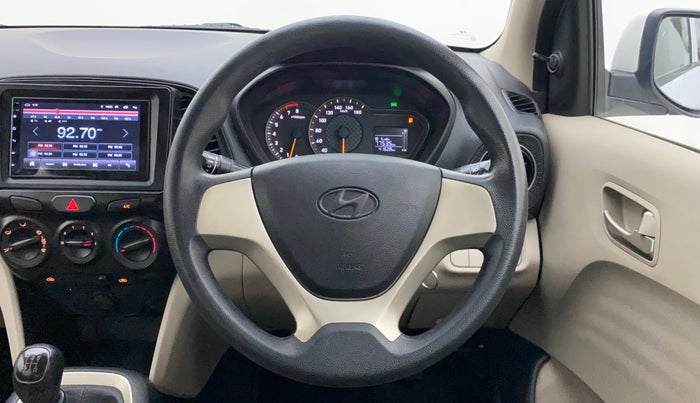 2018 Hyundai NEW SANTRO MAGNA, Petrol, Manual, 41,628 km, Steering Wheel Close Up