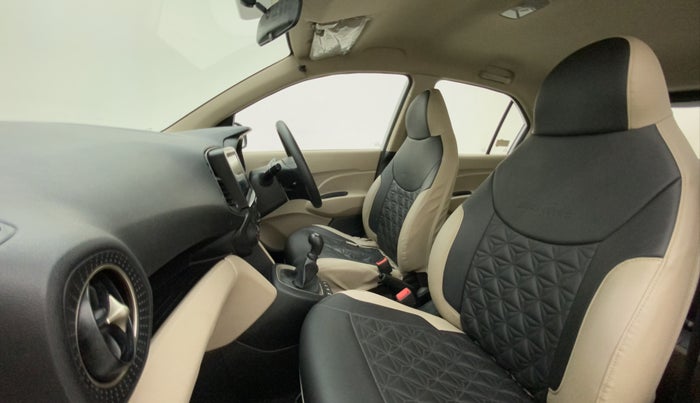 2018 Hyundai NEW SANTRO MAGNA, Petrol, Manual, 41,628 km, Right Side Front Door Cabin
