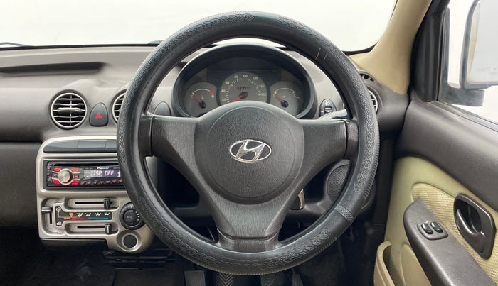 2011 Hyundai Santro Xing GL PLUS, Petrol, Manual, 70,301 km, Steering Wheel Close Up
