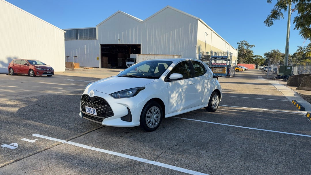 Left Front Diagonal (45- Degree) View