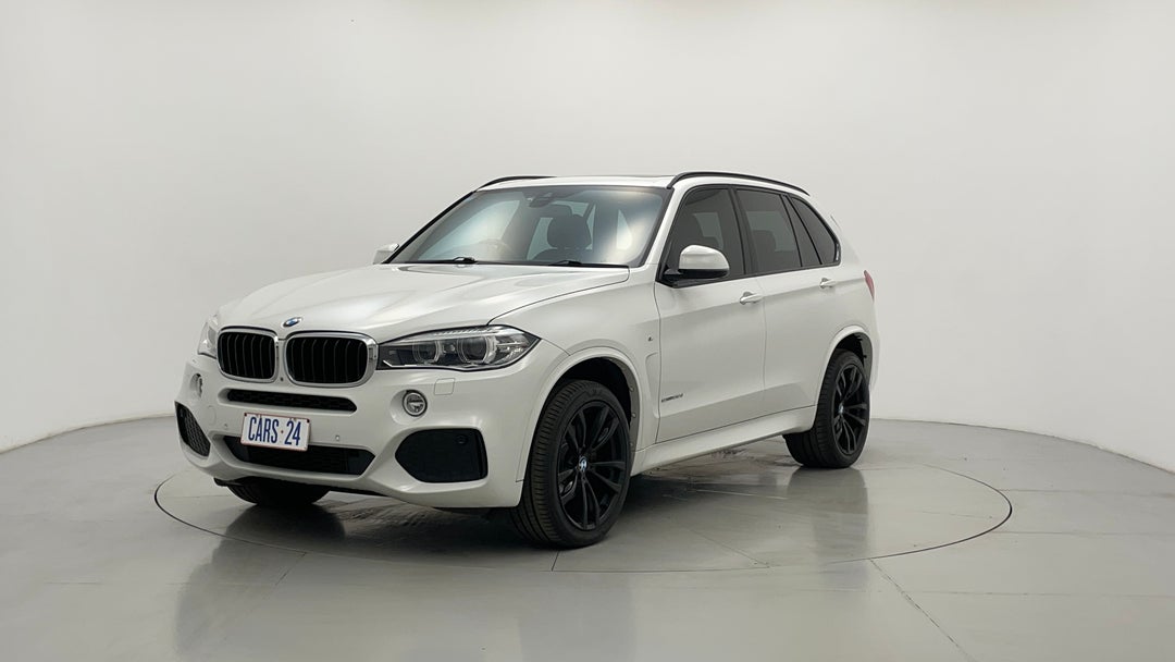 Left Front Diagonal (45- Degree) View