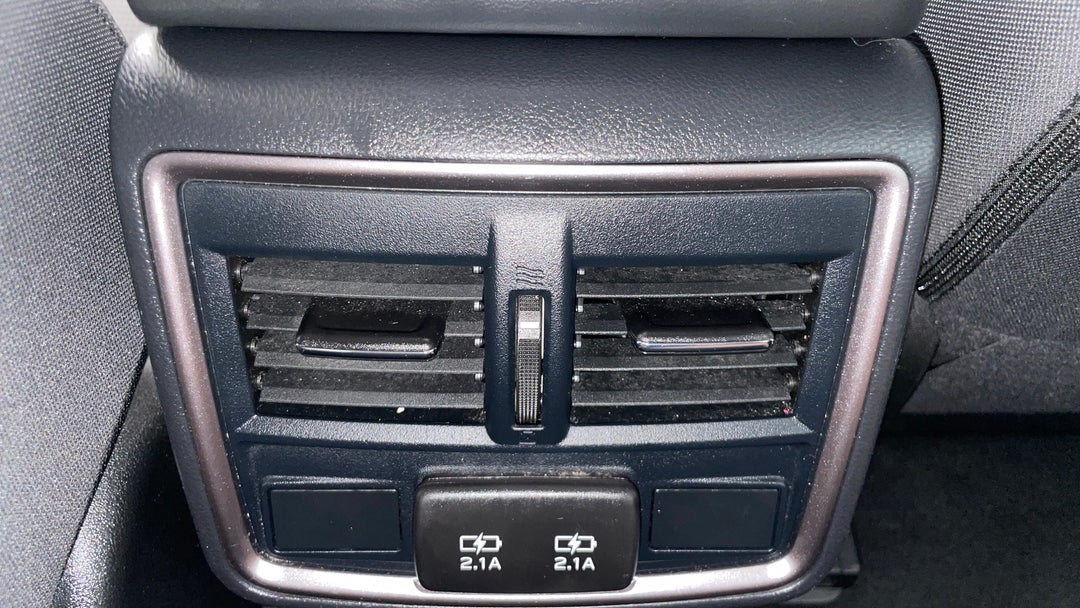 Rear A/C Vent