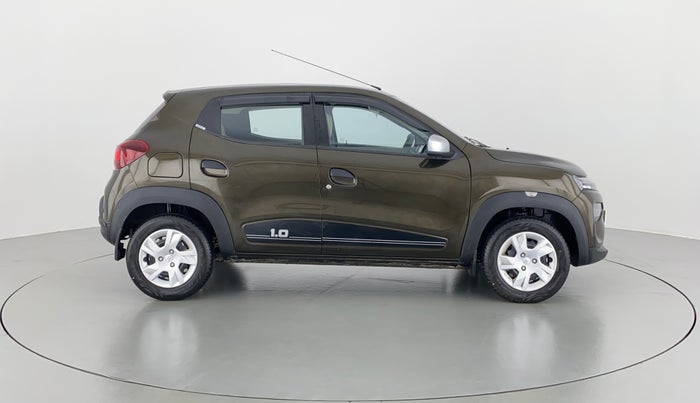 2021 Renault Kwid 1.0 RXT Opt AT, Petrol, Automatic, 5,622 km, Right Side View