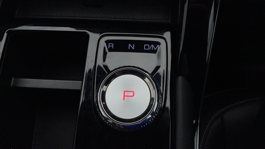 2023 GWM Haval H6 Lux, Automatic, 22386 km, Gear Lever 