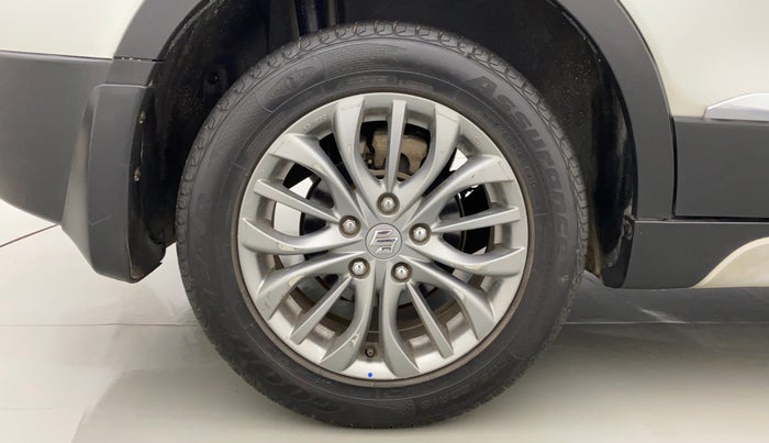 2017 Maruti S Cross ZETA 1.3, Diesel, Manual, 65,637 km, Right Rear Wheel