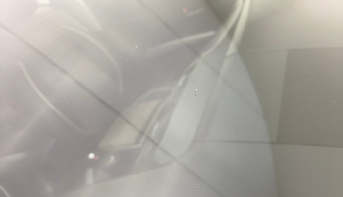 2017 Maruti S Cross ZETA 1.3, Diesel, Manual, 65,637 km, Front windshield - Minor spot on windshield