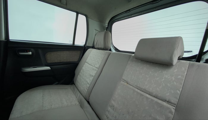 2016 Maruti Wagon R 1.0 VXI, Petrol, Manual, 45,179 km, Right Side Door Cabin View