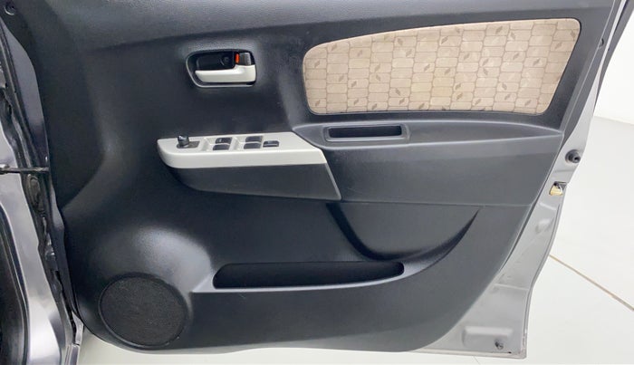 2016 Maruti Wagon R 1.0 VXI, Petrol, Manual, 45,179 km, Driver Side Door Panels Controls