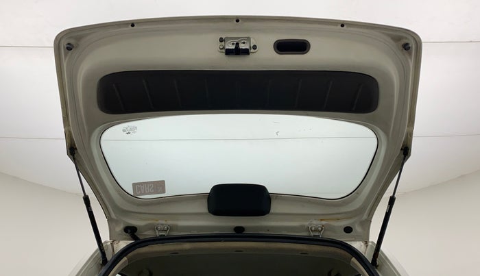 2013 Hyundai i10 MAGNA 1.2, CNG, Manual, 1,05,897 km, Boot Door Open