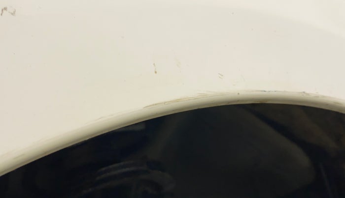 2013 Hyundai i10 MAGNA 1.2, CNG, Manual, 1,05,897 km, Right fender - Lining loose