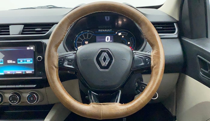 2022 Renault TRIBER RXT, Petrol, Manual, 11,743 km, Steering Wheel Close Up
