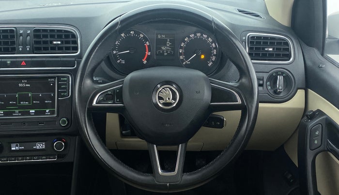 2018 Skoda Rapid STYLE 1.6 MPI MT, Petrol, Manual, 46,293 km, Steering Wheel Close Up