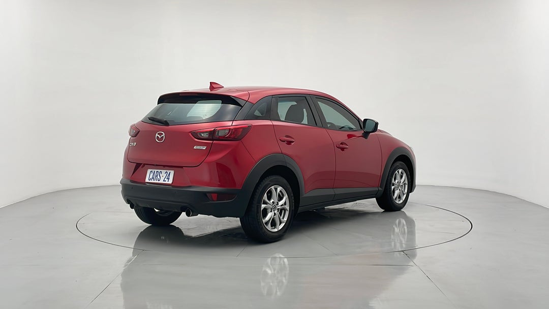 Right Back Diagonal (45- Degree) View