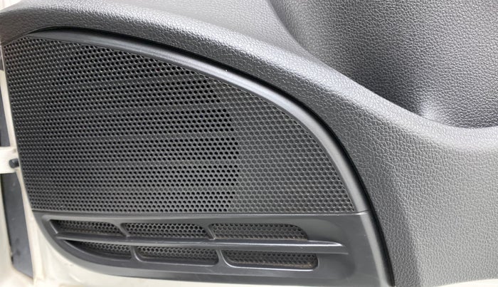 2017 Volkswagen Polo HIGHLINE1.2L PETROL, Petrol, Manual, 35,376 km, Speaker