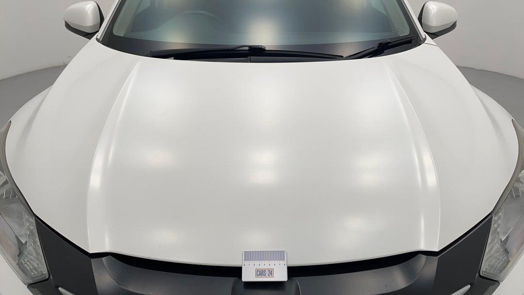 2017 Honda HR-V Vti, Automatic, 93661 km, Bonnet Chip