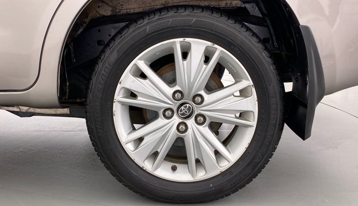 2016 Toyota Innova Crysta 2.8 ZX AT 7 STR, Diesel, Automatic, 73,959 km, Left Rear Wheel