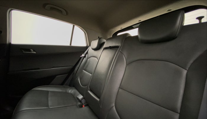 2015 Hyundai Creta 1.6 SX (O) CRDI, Diesel, Manual, 24,881 km, Right Side Rear Door Cabin