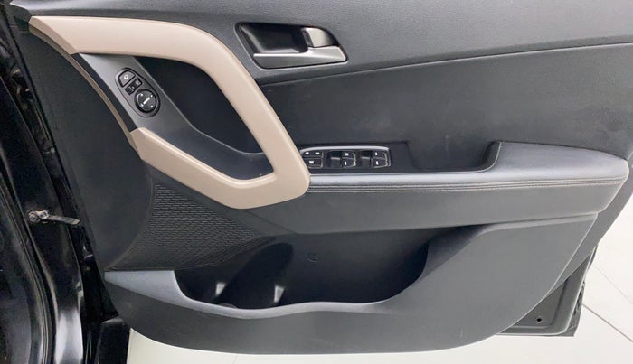 2015 Hyundai Creta 1.6 SX (O) CRDI, Diesel, Manual, 24,881 km, Driver Side Door Panels Control