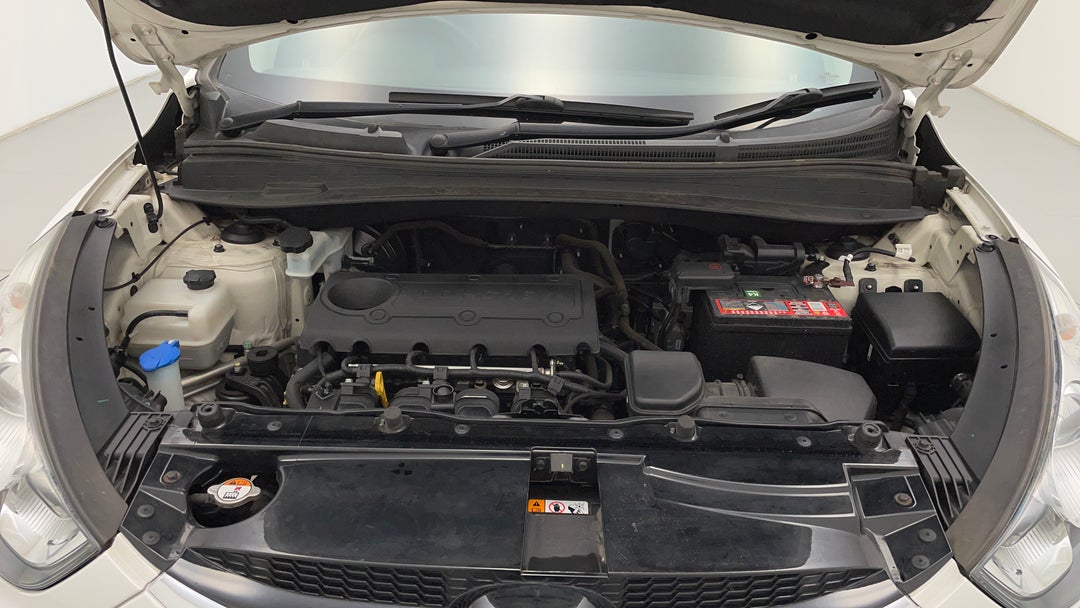 Open Bonnet (Engine)