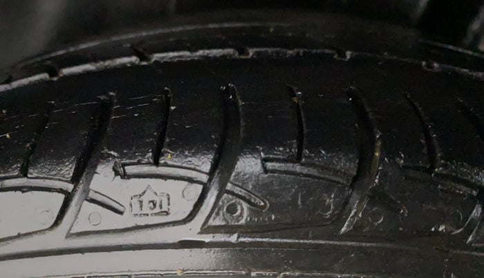 2015 Maruti Ciaz VXI+, Petrol, Manual, 46,738 km, Left Rear Tyre Tread