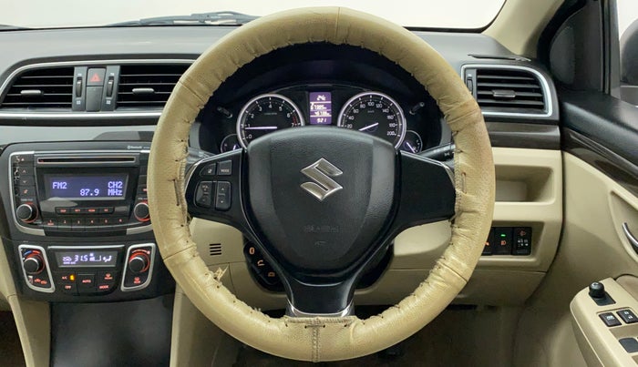 2015 Maruti Ciaz VXI+, Petrol, Manual, 46,738 km, Steering Wheel Close Up