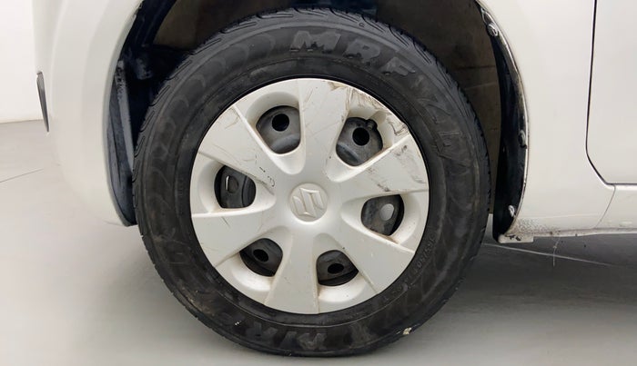 2011 Maruti Ritz VXI, Petrol, Manual, 35,952 km, Left Front Wheel