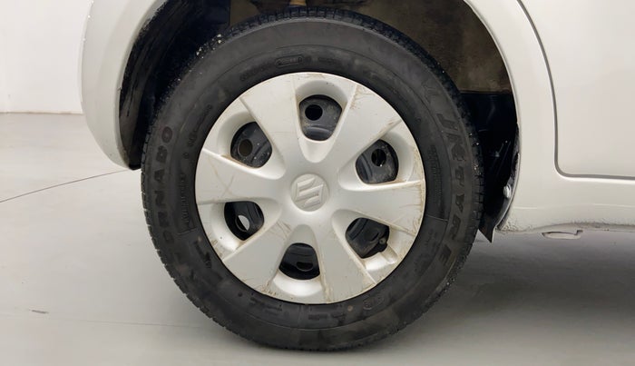 2011 Maruti Ritz VXI, Petrol, Manual, 35,952 km, Right Rear Wheel