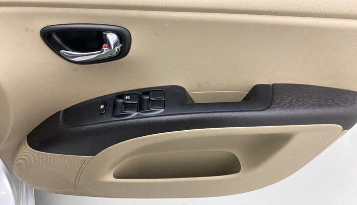2012 Hyundai i10 MAGNA 1.1, Petrol, Manual, 15,163 km, Driver Side Door Panels Control