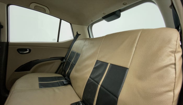 2012 Hyundai i10 MAGNA 1.1, Petrol, Manual, 15,163 km, Right Side Rear Door Cabin