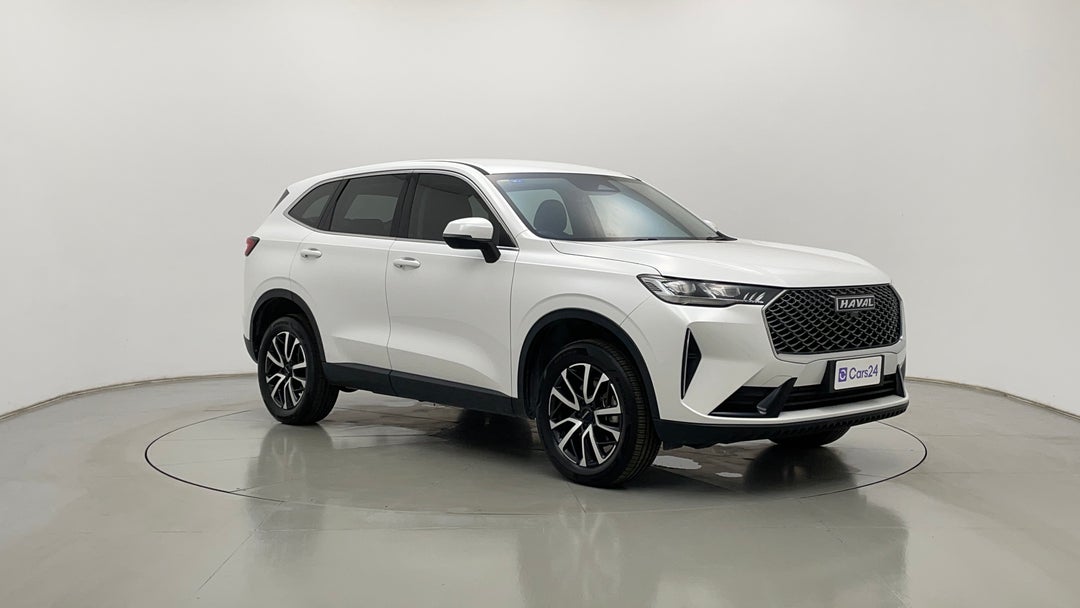 Right Front Diagonal (45- Degree) View