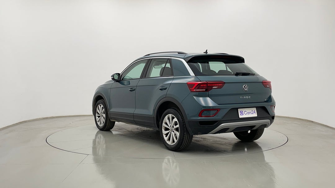 Left Back Diagonal (45- Degree) View