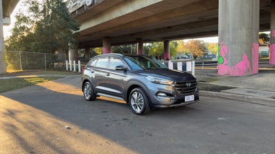 2017 Hyundai Tucson Highlander (awd) Automatic, 103k kms Petrol Car