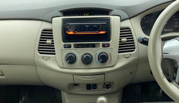 2012 Toyota Innova 2.5 GX 8 STR BS IV, Diesel, Manual, 3,54,061 km, Air Conditioner
