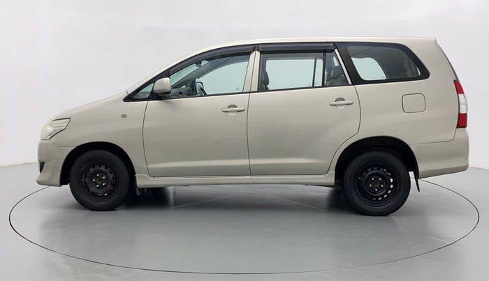 2012 Toyota Innova 2.5 GX 8 STR BS IV, Diesel, Manual, 3,54,061 km, Left Side