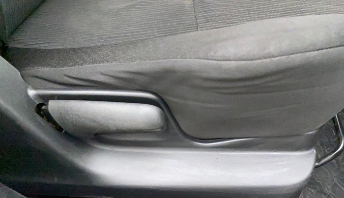 2016 Maruti Swift VDI ABS, Diesel, Manual, 95,343 km, Driver Side Adjustment Panel