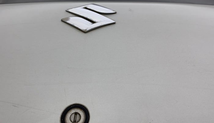 2016 Maruti Swift VDI ABS, Diesel, Manual, 95,343 km, Dicky (Boot door) - Minor scratches
