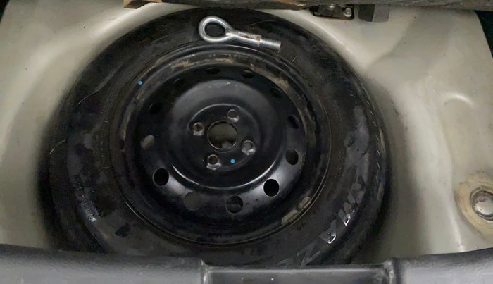 2016 Maruti Swift VDI ABS, Diesel, Manual, 95,343 km, Spare Tyre